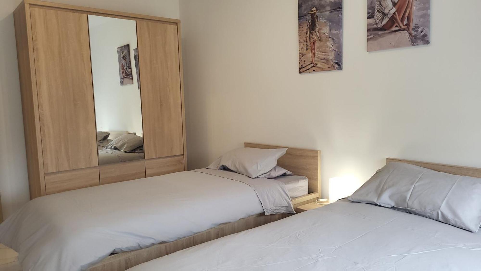 Flat 1 In Swieqi Is-Swieqi